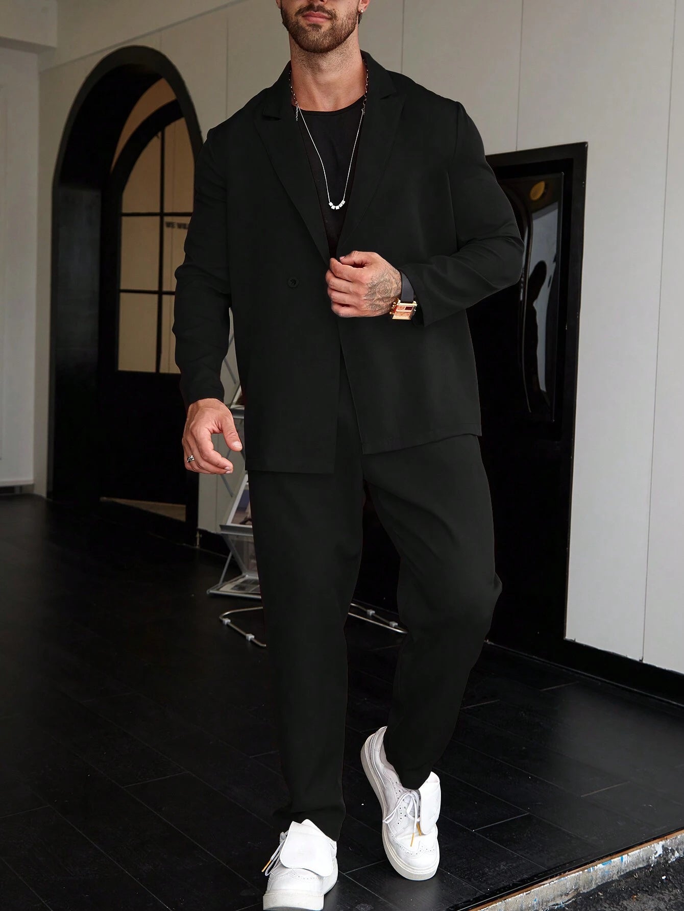 JP’s Casual One-Color Men’s Suit