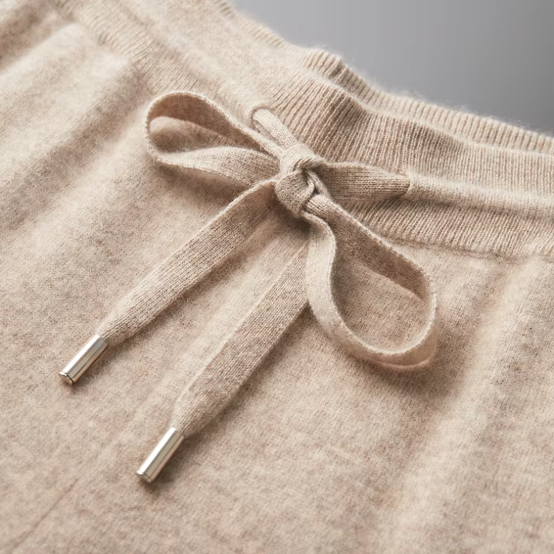 JP’s Two-Piece Men’s Set in Cashmere Wool
